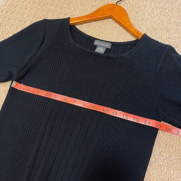 Banana Republic Ribbed Knit Dress Black – S - Picture 10 of 11